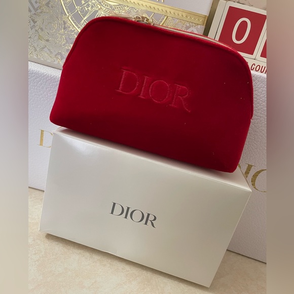 Dior Red Velvet Makeup Pouch NEW in Box - Picture 2 of 8
